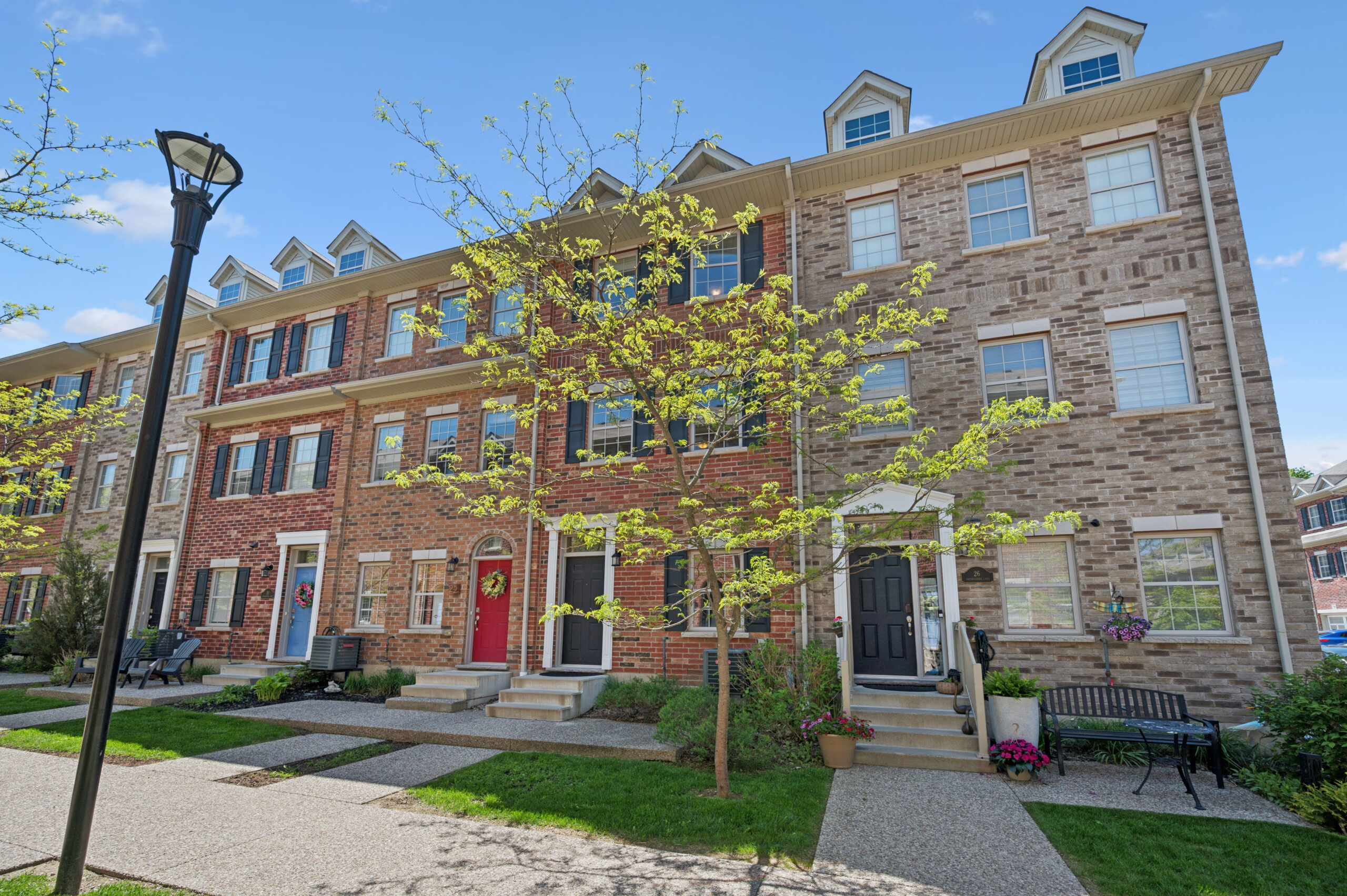 24 Oxfordshire Ln, Kitchener